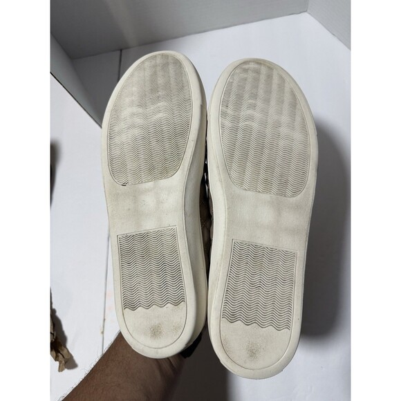 Steve Madden Women's Zaander Quilted Slip-On Sneakers Size 12 - Picture 8 of 9